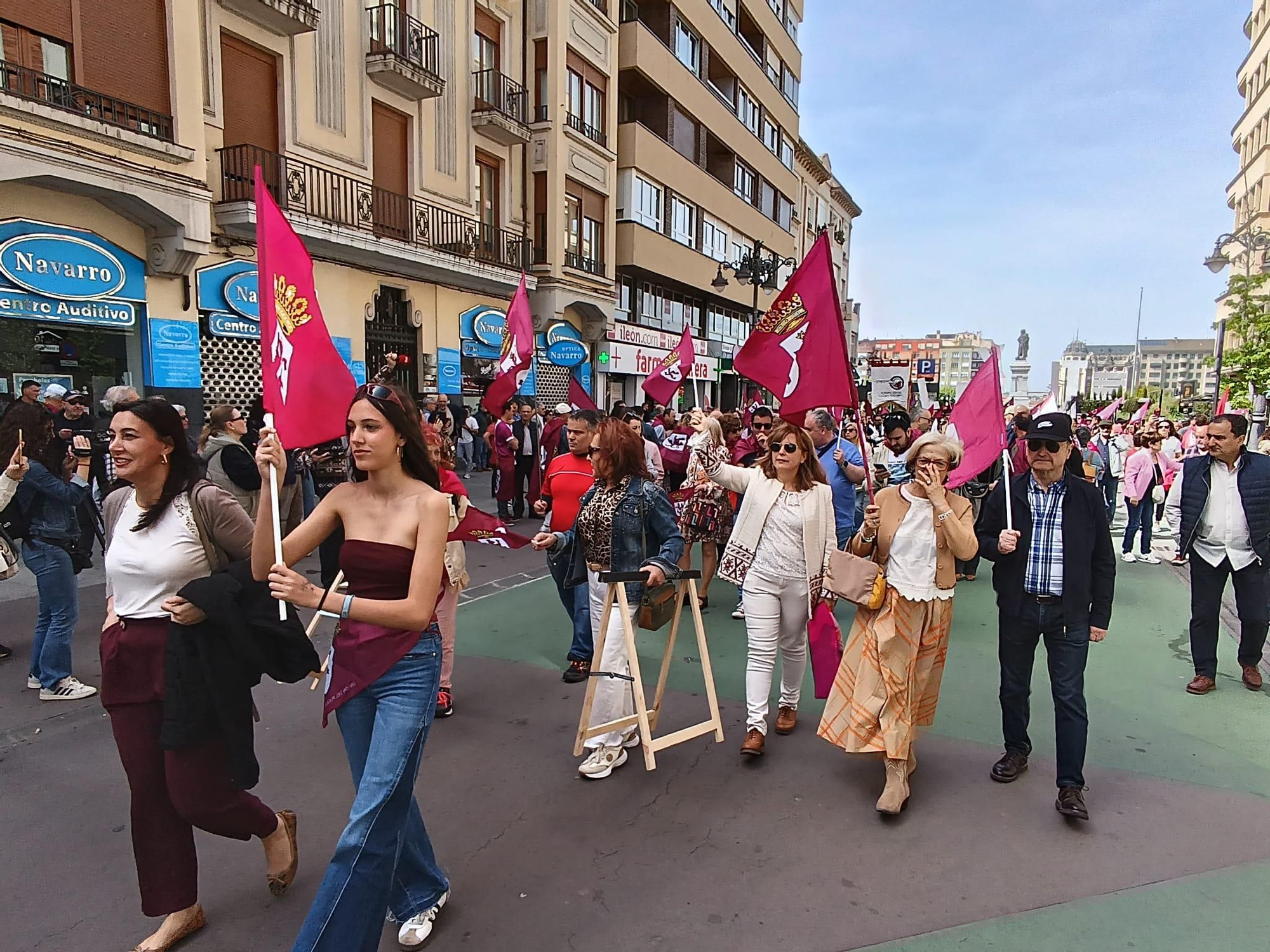 Cientos de personas exigen el 23 de abril el camino de 'León solo' y en libertad