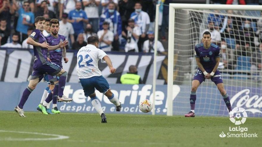 El Valladolid arrolla al Tenerife y hiela el Heliodoro