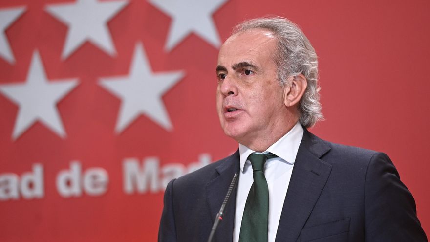 El consejero de Sanidad, Enrique Ruiz Escudero. EFE/ Fernando Villar/Archivo
