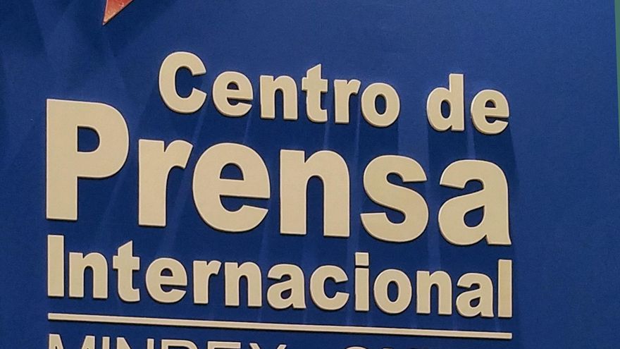 Cuba ve cínica, desestabilizadora y abusiva la política migratoria de EE.UU.