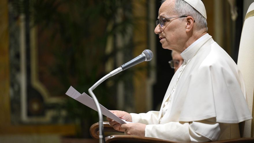 León XIV dice que es "esencial" construir la paz "poniéndose del lado de las víctimas"