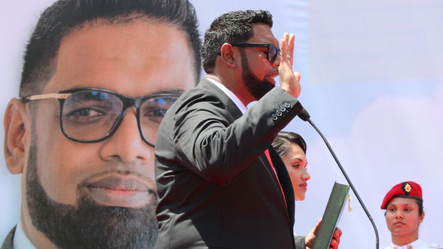 Irfaan Ali, el reelegido presidente de Guyana que gestiona su gran bonanza petrolera