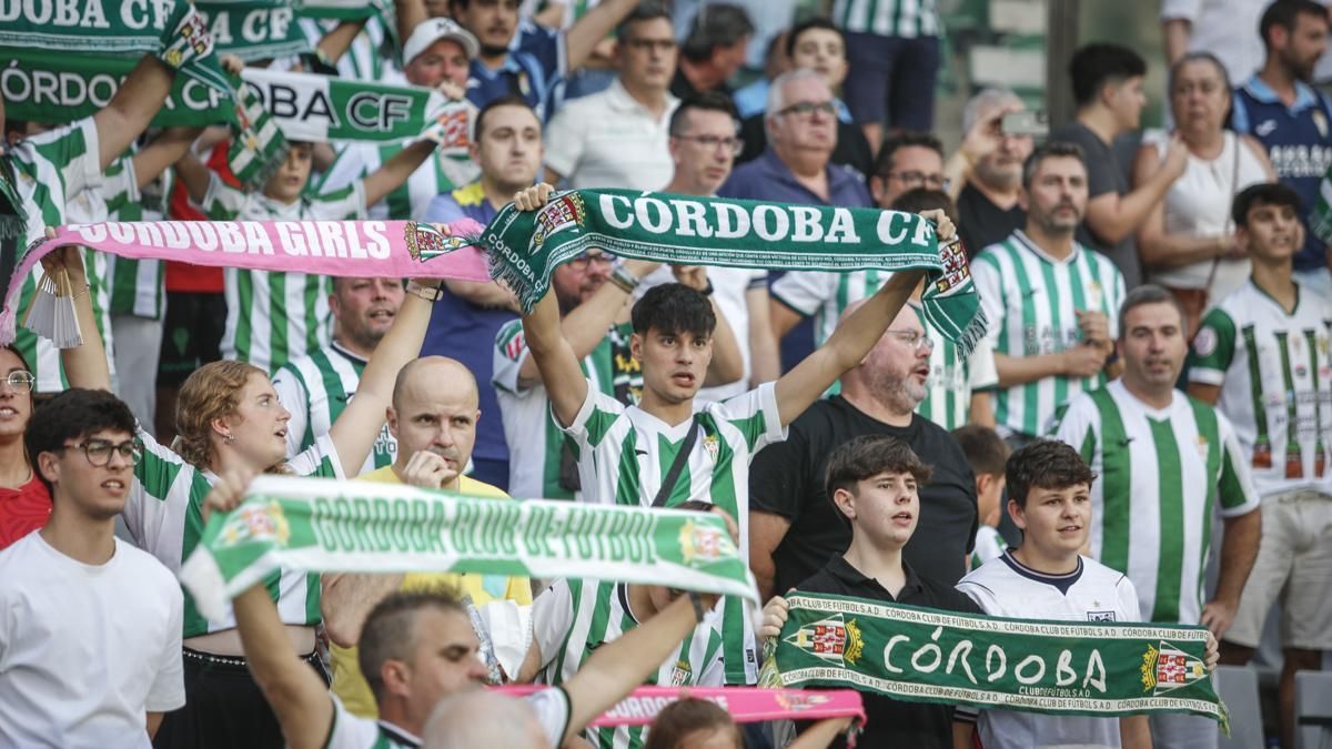 El Córdoba CF dará por asistentes a todos sus abonados en el partido ante el Girona