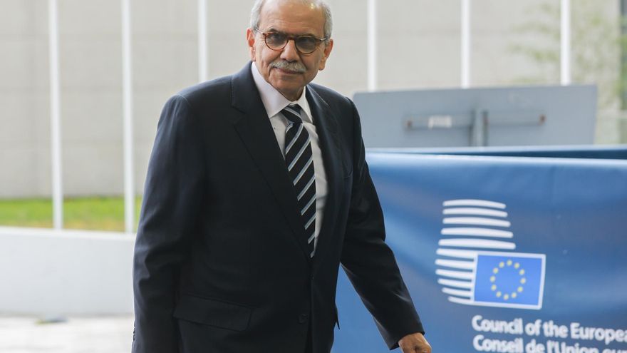 El primer ministro libanés, Nawaf Salam, llega a una reunión del Consejo de Asuntos Exteriores en la ciudad de Luxemburgo, Luxemburgo, el 21 de abril de 2026 / EFE / EPA/ Olivier Hoslet