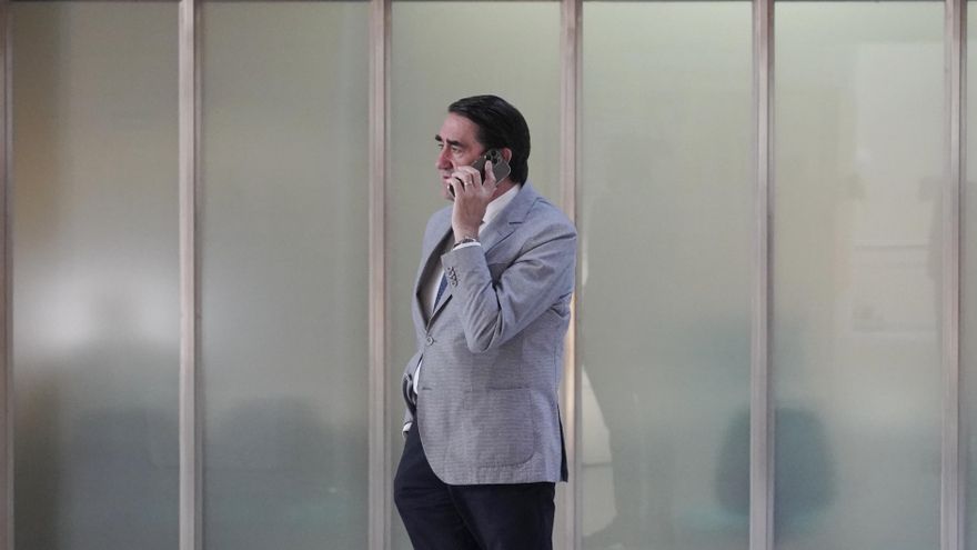 Organizaciones ecologistas denuncian en Anticorrupción a Suárez-Quiñones por sus lazos con el empresario Macario Fernández