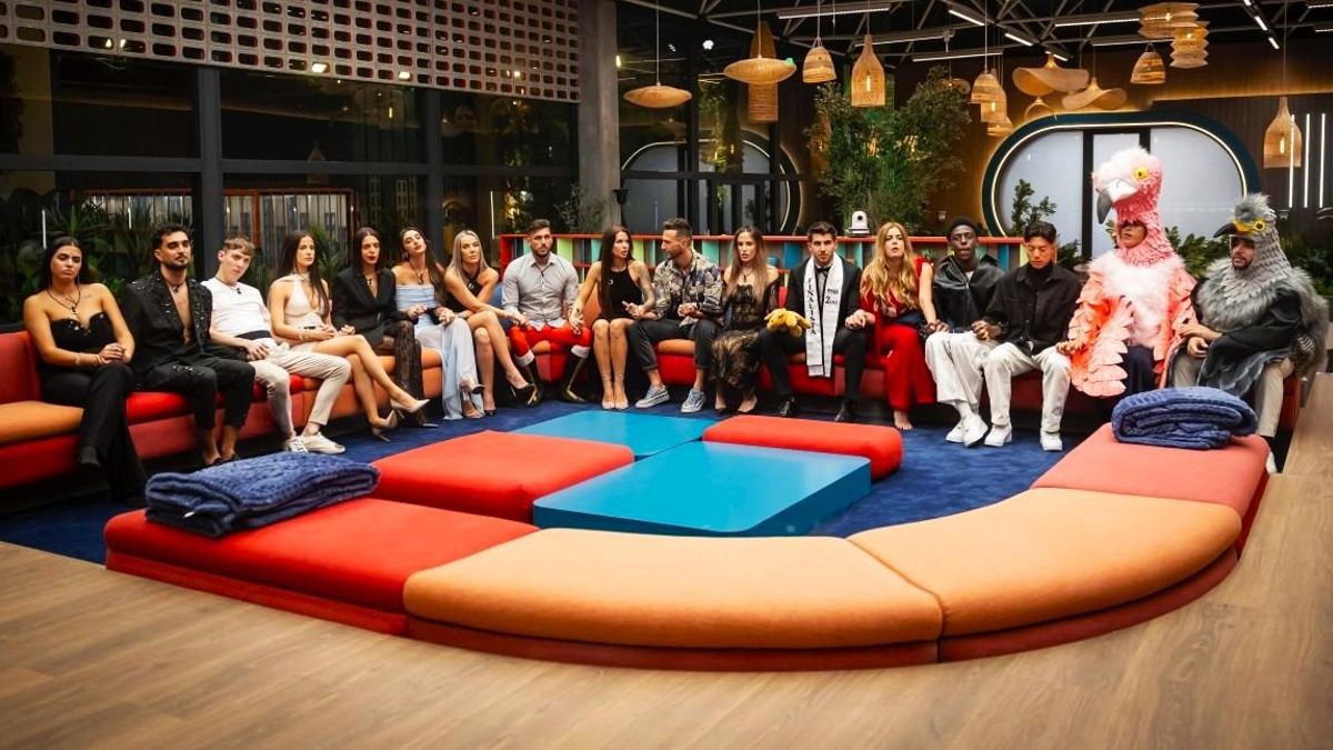 'GH 20' se estrenó en Telecinco con feria, oasis, un casting plagado de tramas y una falsa expulsión