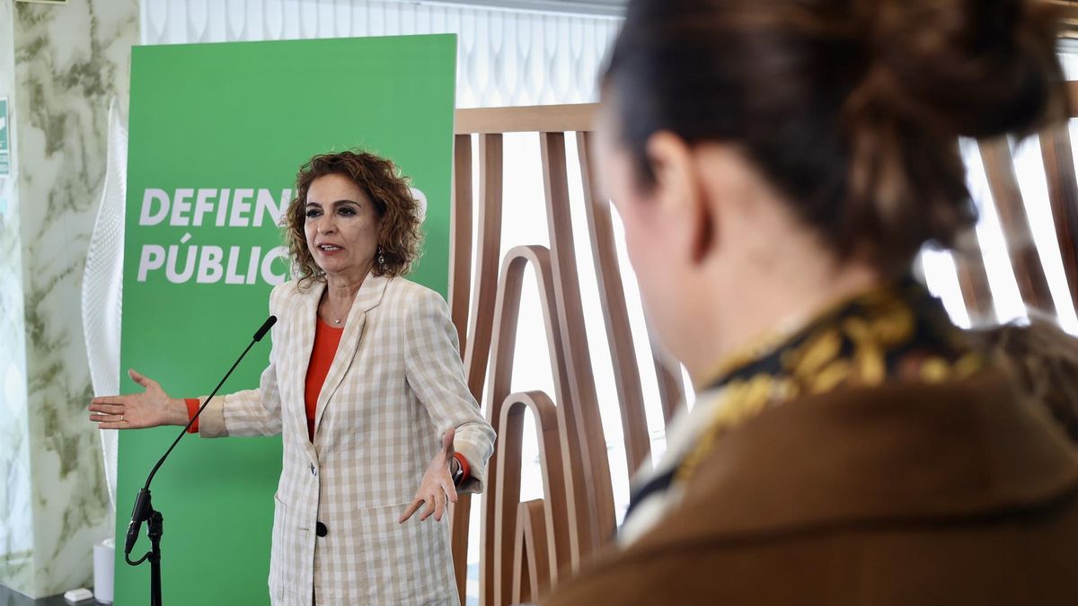 Montero acusa a la Junta de ocultar su "responsabilidad" sobre cómo actuaron el 061 y 112 en el accidente de Adamuz