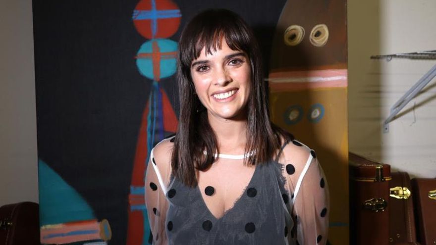 La colombiana Paula Arenas lleva a los Latin Grammy su música "visceral"