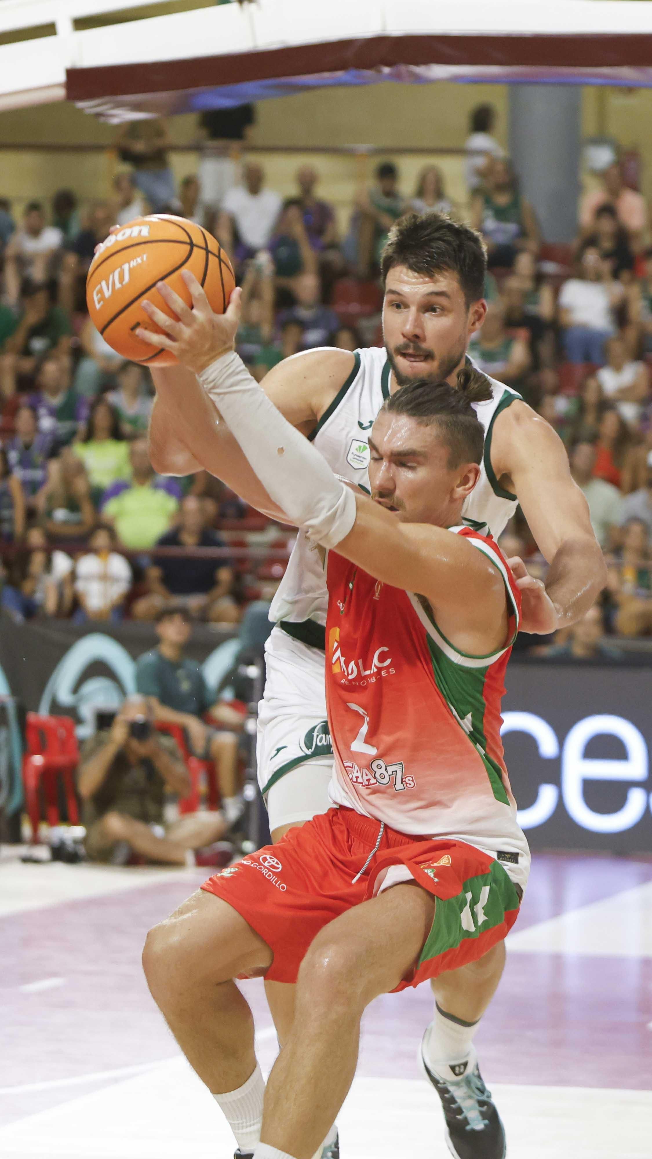 Final de la Copa Andalucía entre Caja87 - Unicaja