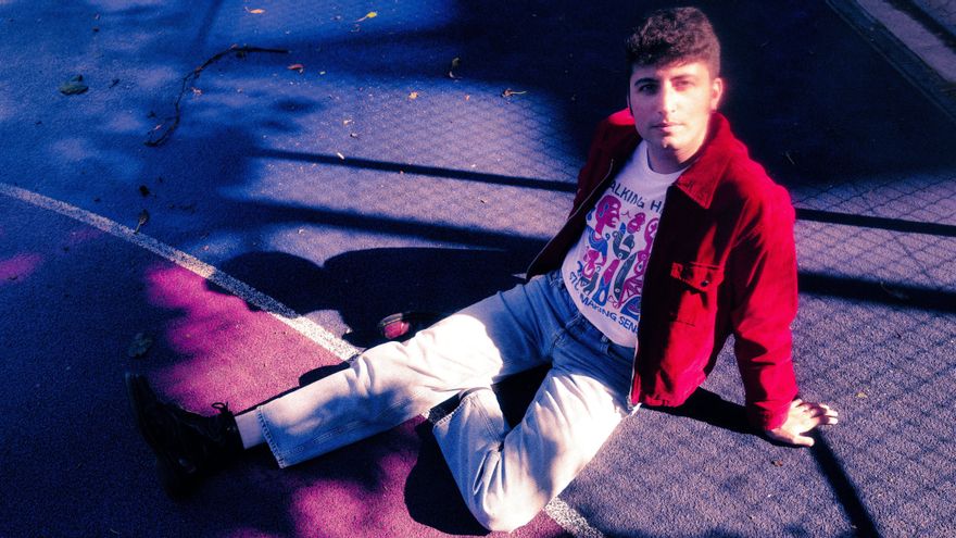 El cantante Carlos Gris