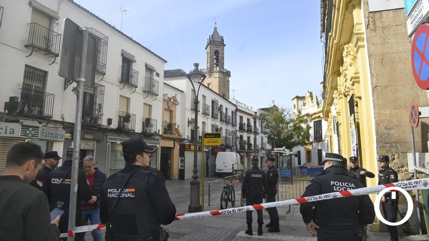 La Policía busca más bombas en el Realejo tras el hallazgo de dos granadas más este miércoles