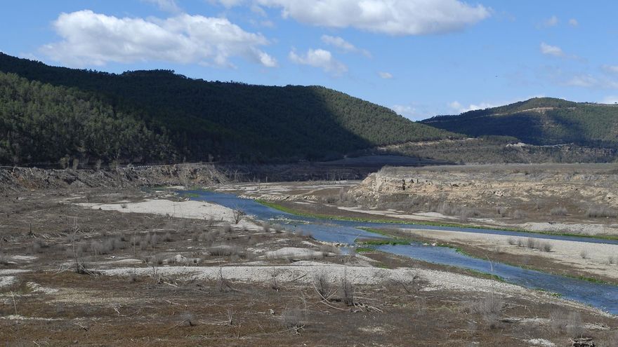 Acciona para totalmente su central hidroeléctrica en Rialb, que está al 6,7 %