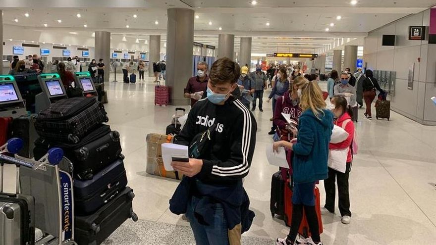 Parte de Miami un vuelo con 243 argentinos varados en EE.UU.