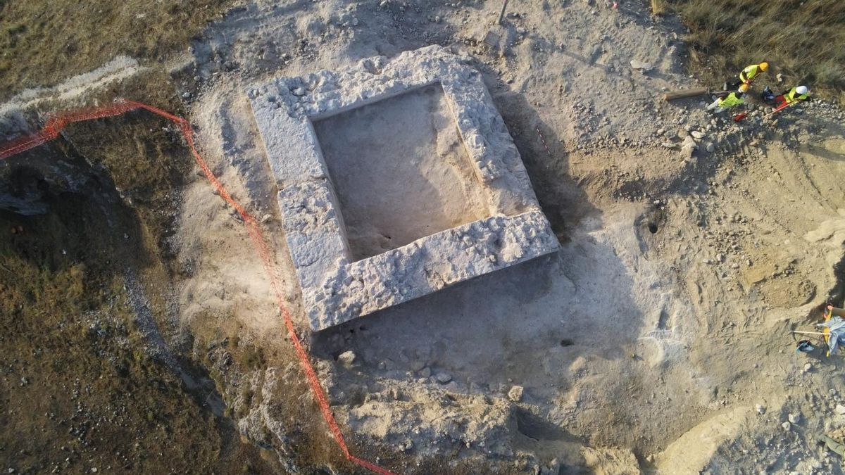Descubren bajo tierra un torreón defensivo inédito en las excavaciones del Castillo Mayor de Calatayud