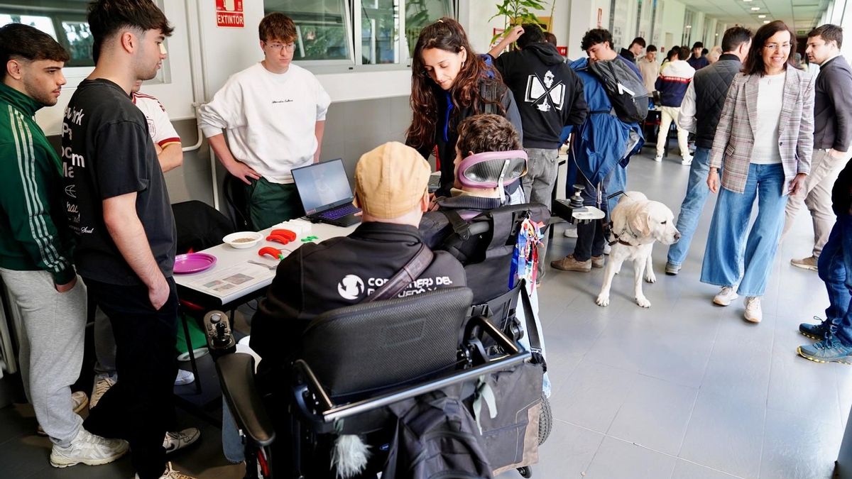 Alumnado de segundo grado de la UR