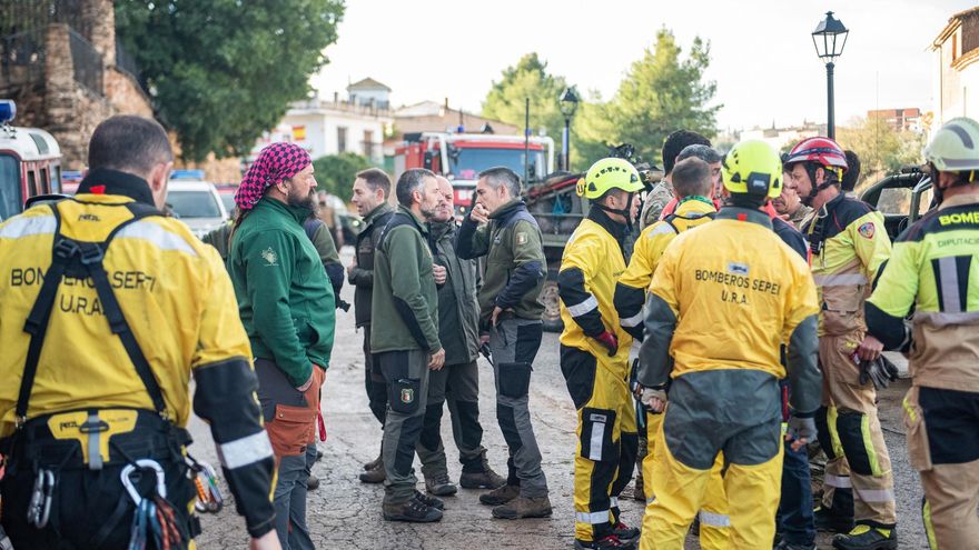 Efectivos en la Riada en Letur
