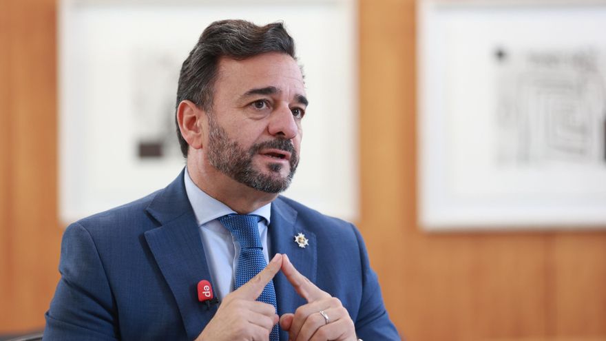 Archivo - El presidente de la Cámara de Cuentas de Andalucía, Manuel Alejandro Cardenete, durante una entrevista concedida a Europa Press. A 18 de diciembre de 2024, en Sevilla (Foto de archivo).