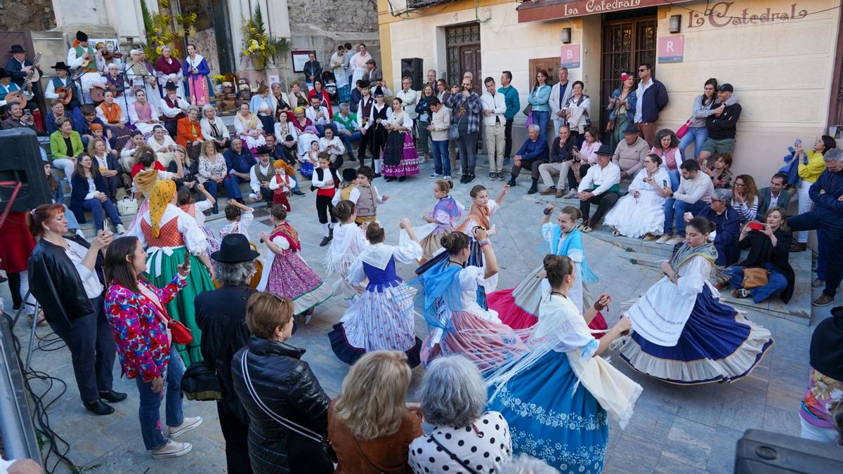 Las Cruces de Mayo ofrecerán tres días de conciertos en ocho plazas del casco histórico de Cartagena