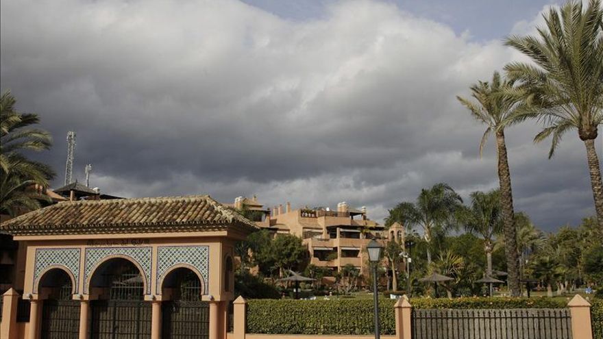 Ordenan investigar a los policías que indagaron sobre el ático de Ignacio González