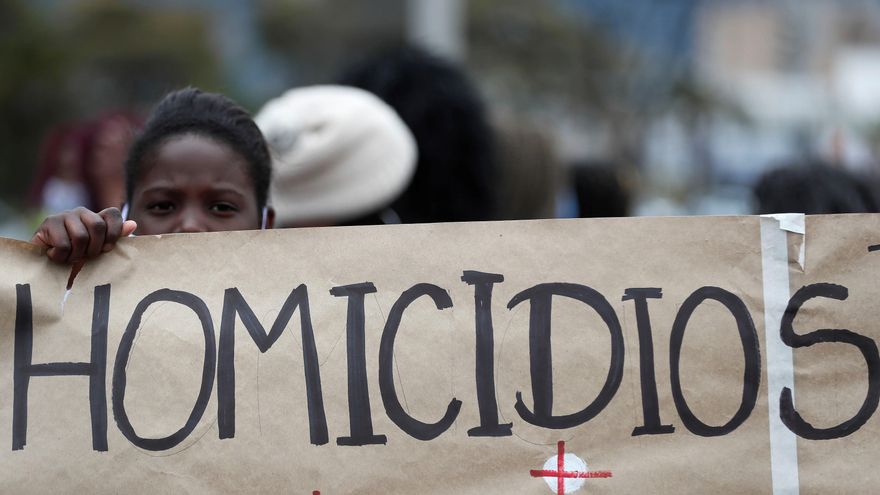 La violencia y el trato a los migrantes, dos caras de Colombia ante el mundo