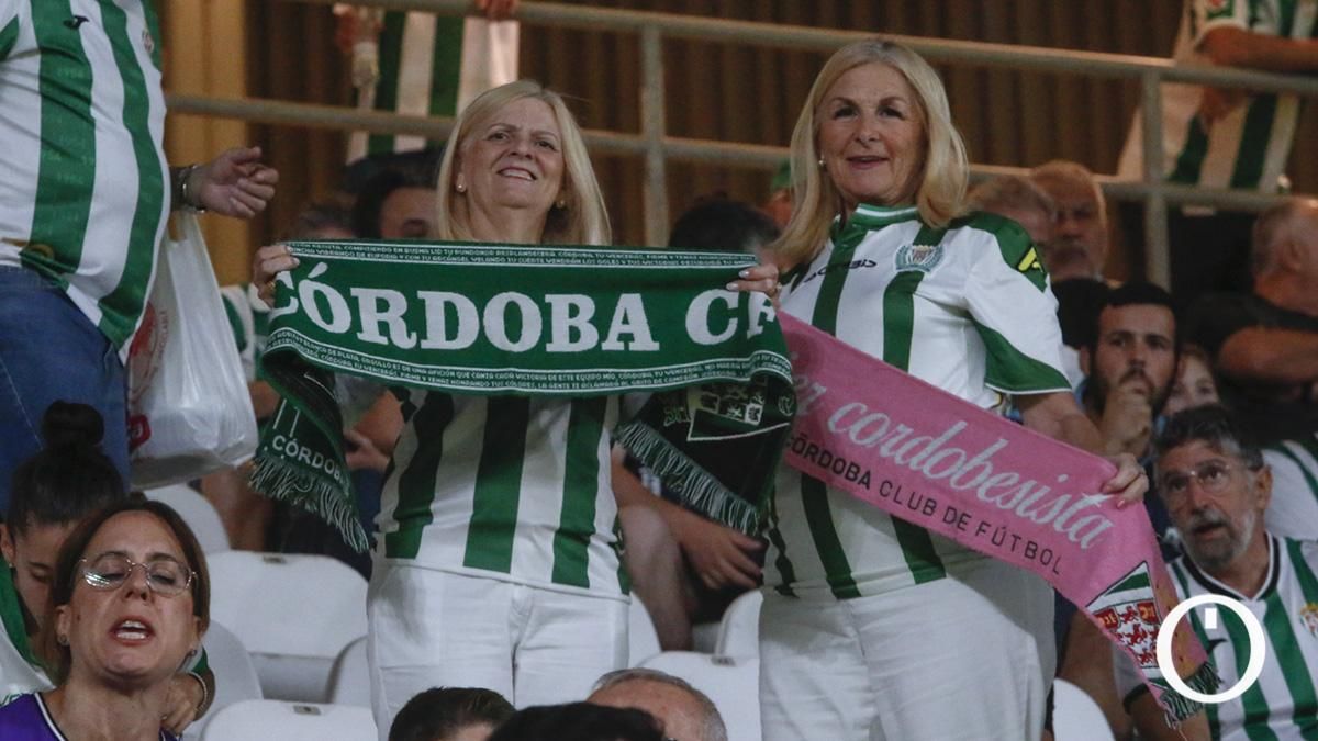 Grada Blanquiverde del Córdoba CF - Racing de Santander