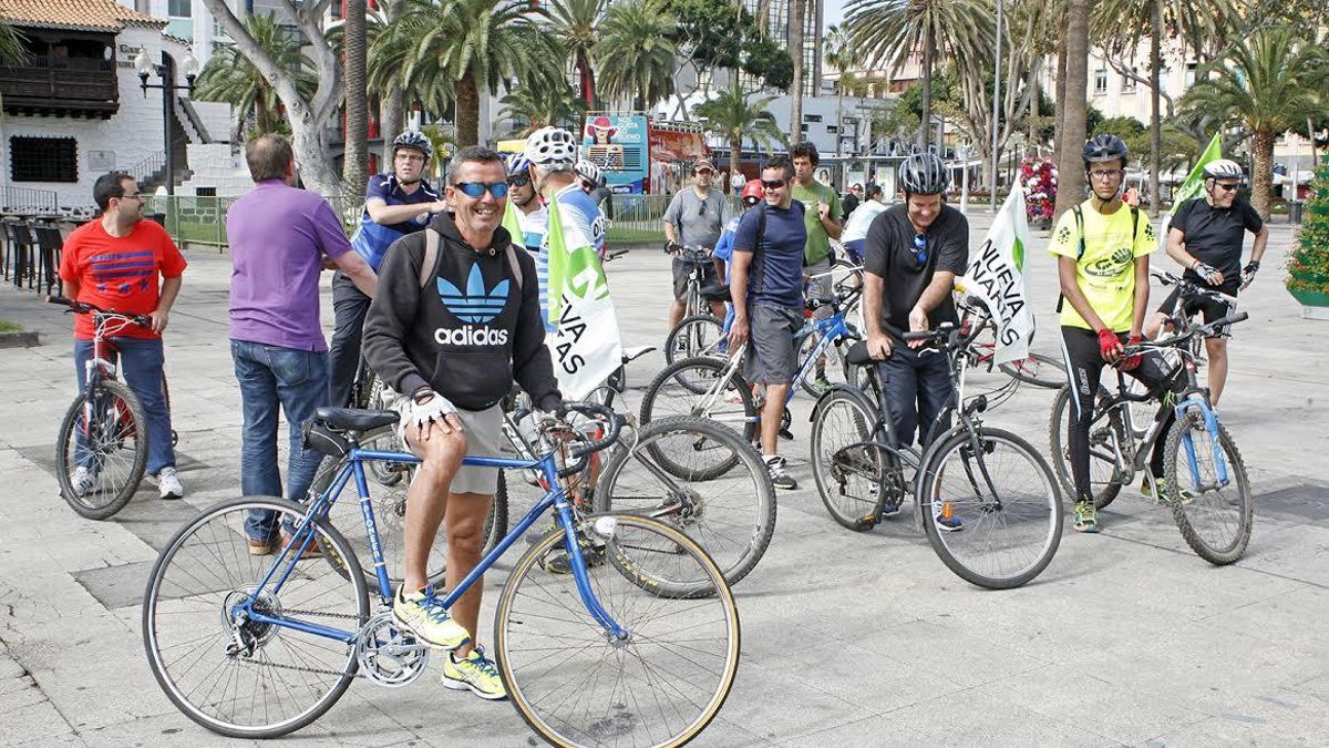 FOTOGALERÍA | Marcha 'bici-denuncia' de Nueva Canarias