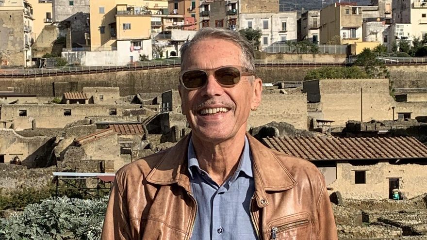 El historiador e hispanista Peter Mason