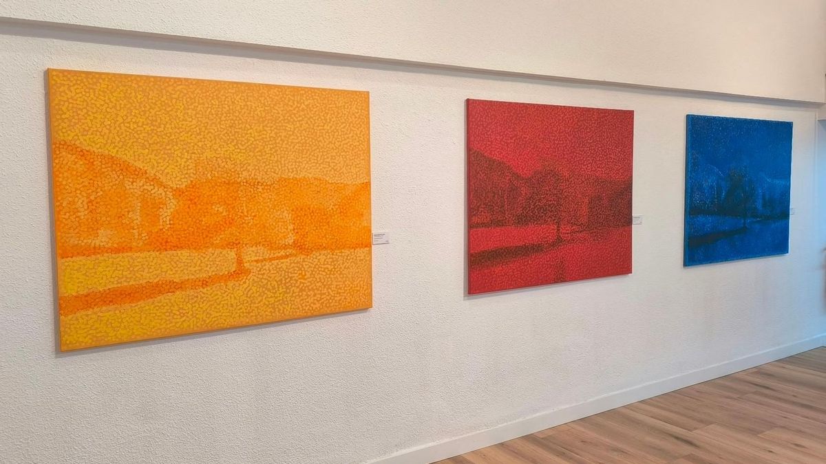 Miguel Ángel Uría expone en Pamplona ‘El Valle Abstracto’, una alegoría de Laciana en nueve lienzos