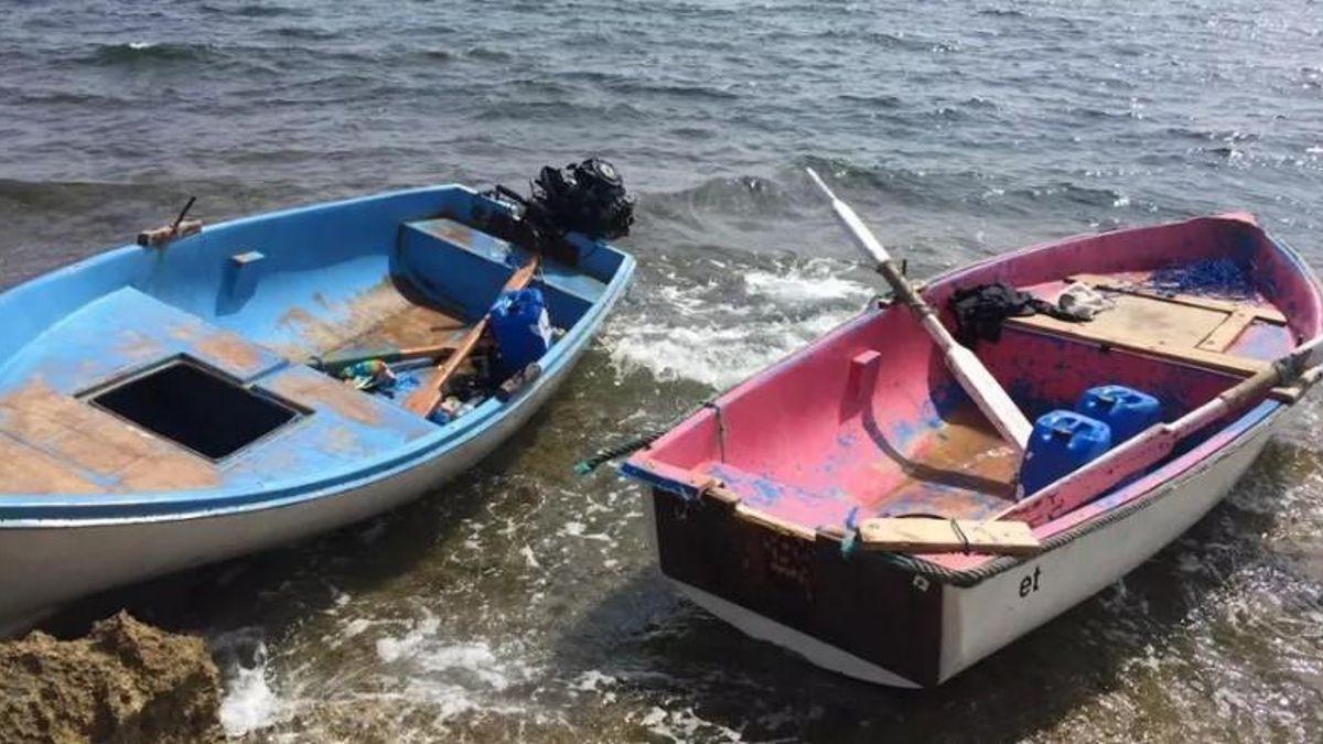 Medios aéreos y marítimos siguen buscando a los dos migrantes desaparecidos al sur de Formentera