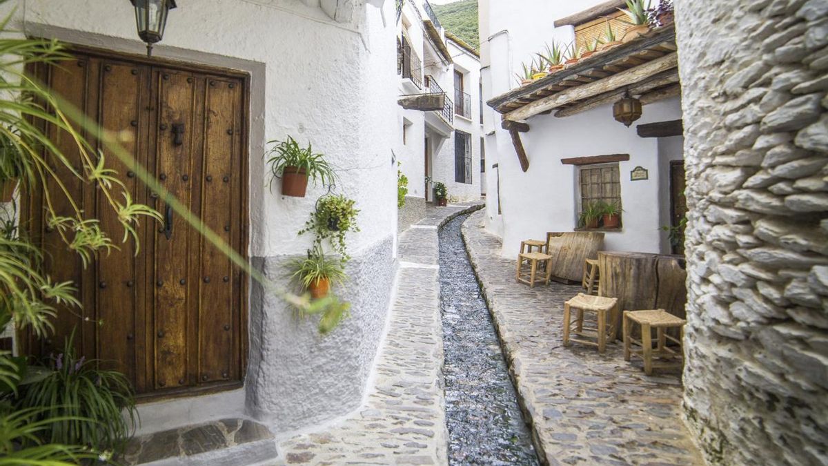 Aunque suenen a gallego, los nombres de estos pequeños pueblos de La Alpujarra procederían de la lengua mozárabe