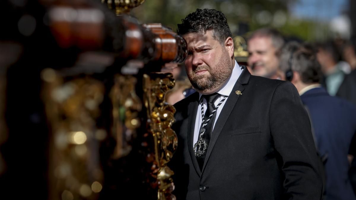 Salida procesional de la Hermandad del Amor, en imágenes