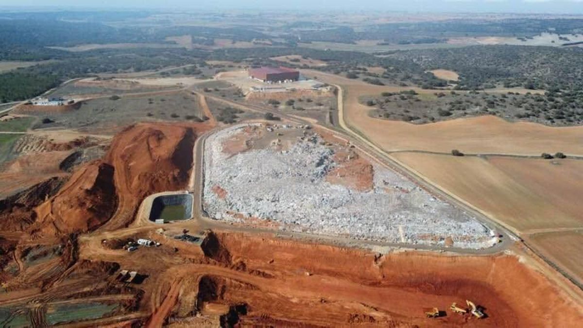 La ampliación del basurero de El Provencio no tuvo nueva evaluación por no haber “afección ambiental añadida”