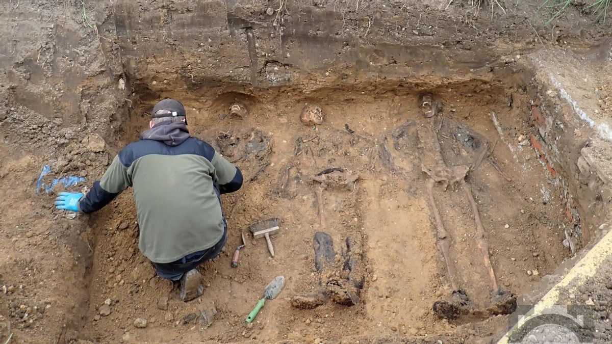 Una fosa común de la Segunda Guerra Mundial en Polonia revela la historia de un veterano de guerra hasta ahora desconocida