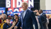 Joe Biden en un acto de campaña de las primarias demócratas