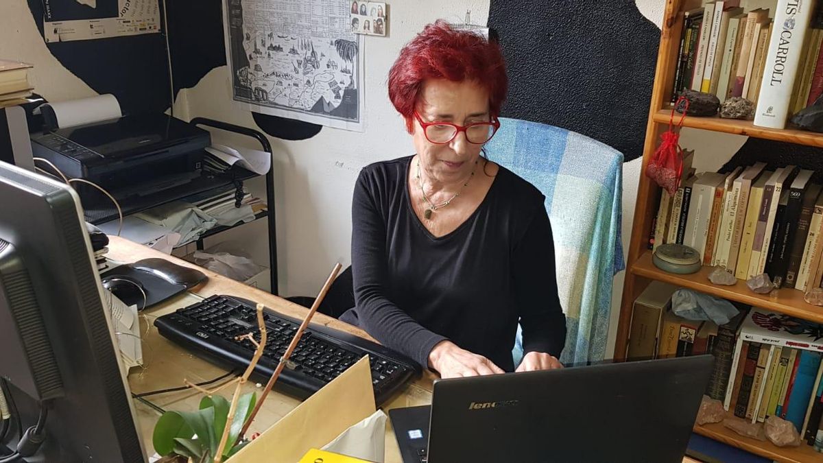 Concha Cardeñoso en su despacho.