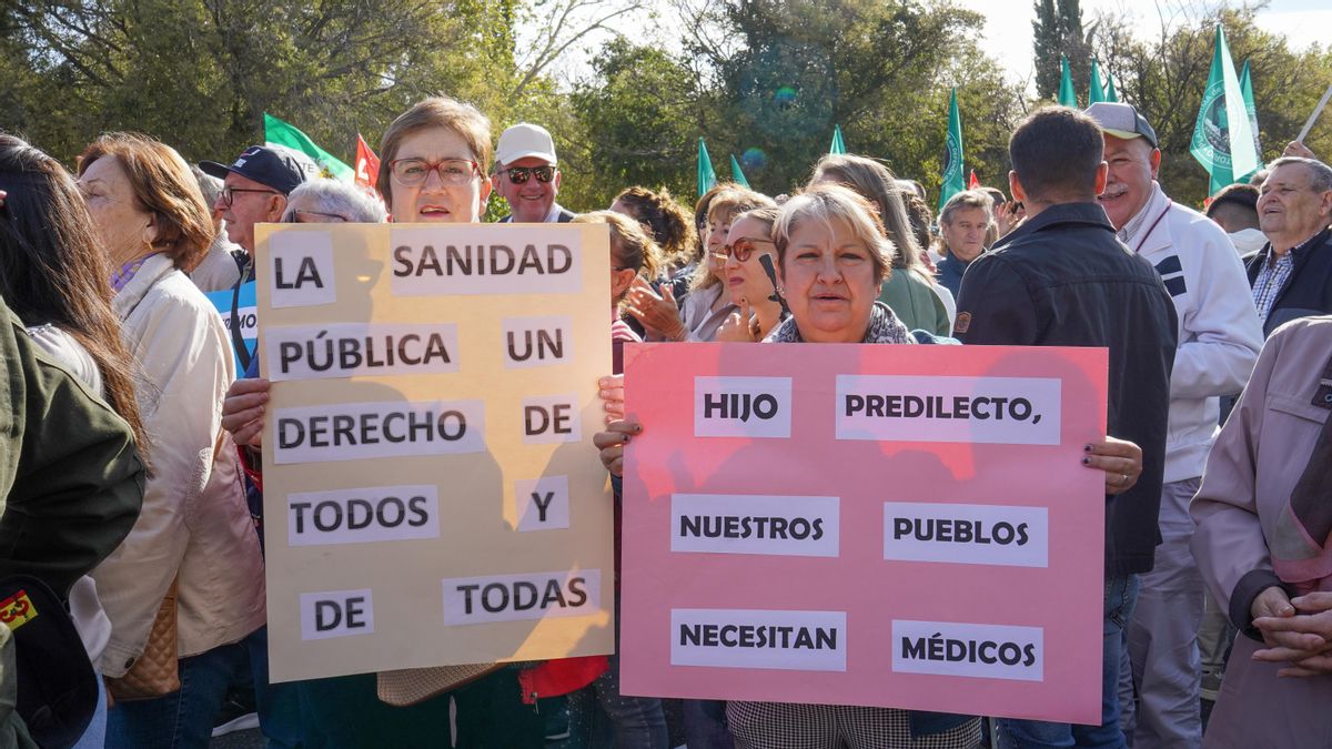 IU critica "el mayor colapso" de la Atención Primaria al cierre de 2025 en la provincia