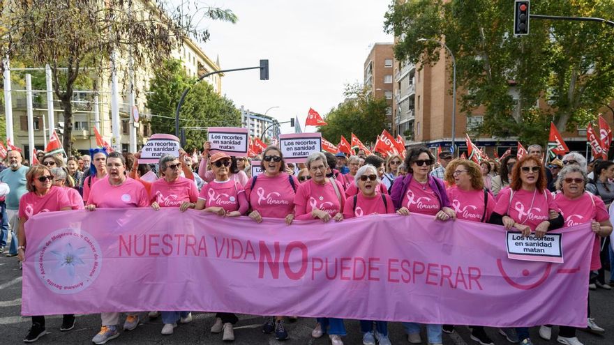 La Fiscalía archiva las dos últimas causas contra el Gobierno de Moreno por los fallos en los cribados de cáncer de mama