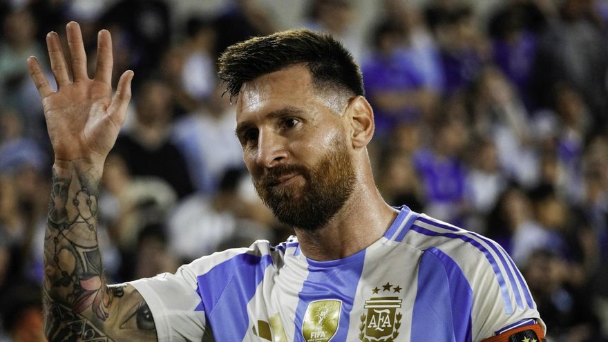 Messi le respondió a Raphinha después de la goleada a Brasil: “Siempre hablando con fútbol”