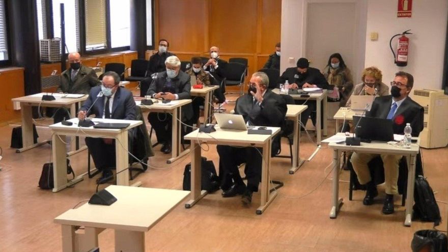El macrojuicio por el incendio de Chiloeches encara su final en un bucle sobre competencias de ex altos cargos