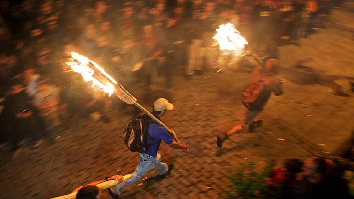 Carreras con antorchas.