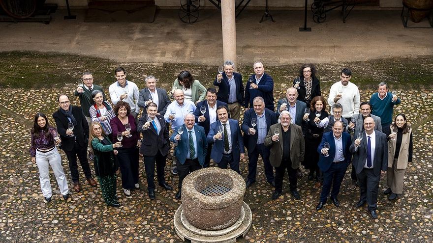 DO La Mancha cierra un año complicado por la crisis global del consumo de vino pero afronta 2026 con optimismo