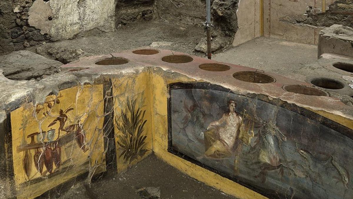 El thermopolium, o restaurante de comida rápida, del Regio V de Pompeya