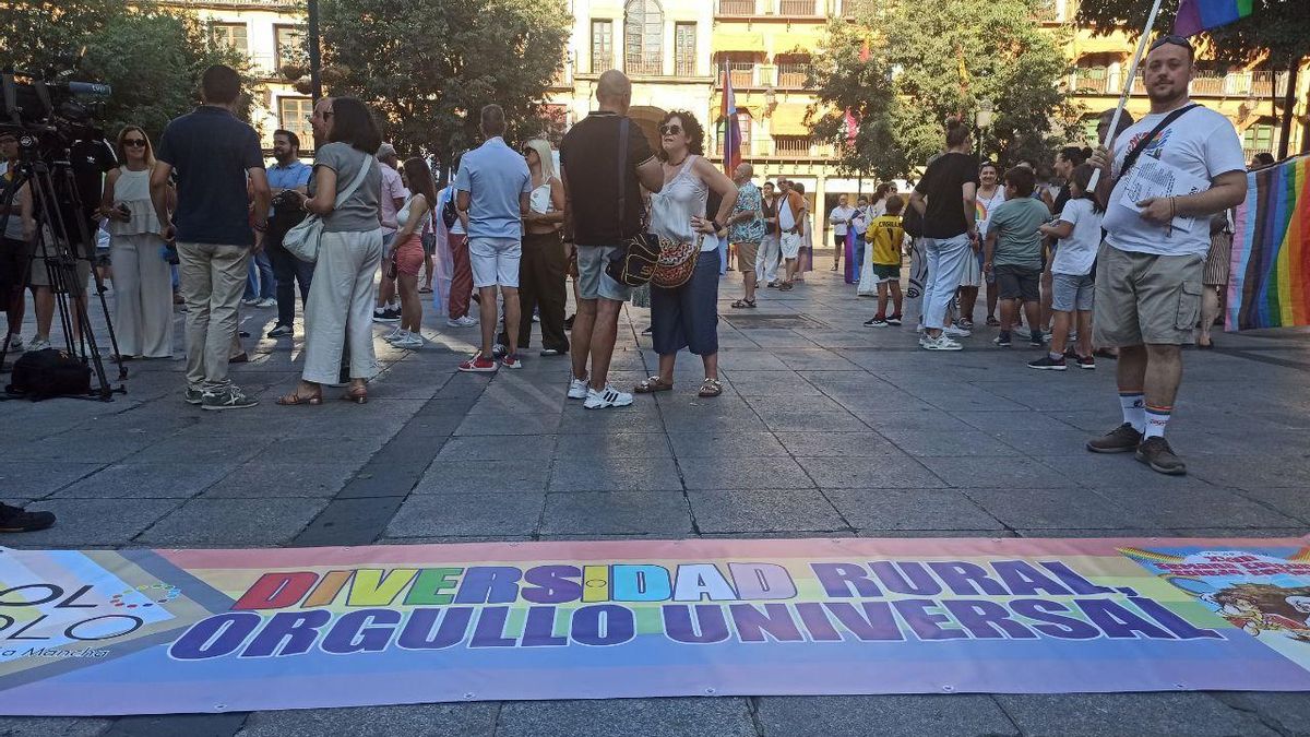 La reivindicación LGTB para el mundo rural en Castilla-La Mancha, muy presente en la manifestación por el Día del Orgullo en Toledo