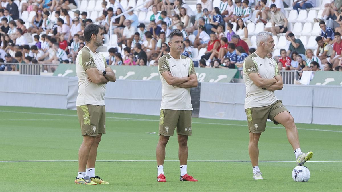 Entrenamiento del Córdoba a puerta abierta para la afición