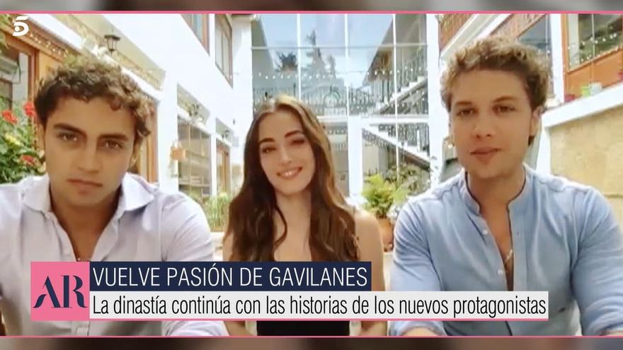 Los actores de 'Pasión de Gavilanes 2' ya se dejan ver en Telecinco antes de la llegada de la serie