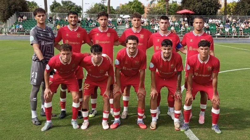 Formación del Tenerife B en el Diego Quiles