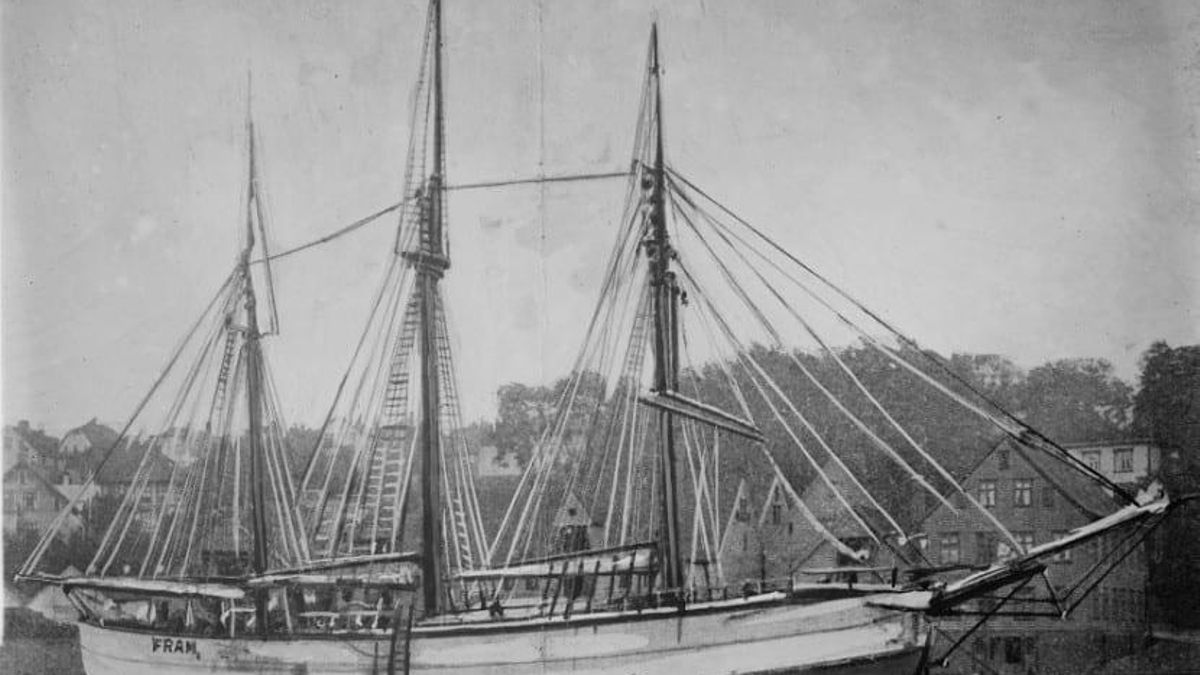 A diferencia de los barcos tradicionales que terminaban aplastados por las placas de hielo ártico, la forma del Fram le permitía deslizarse y ser empujado hacia arriba