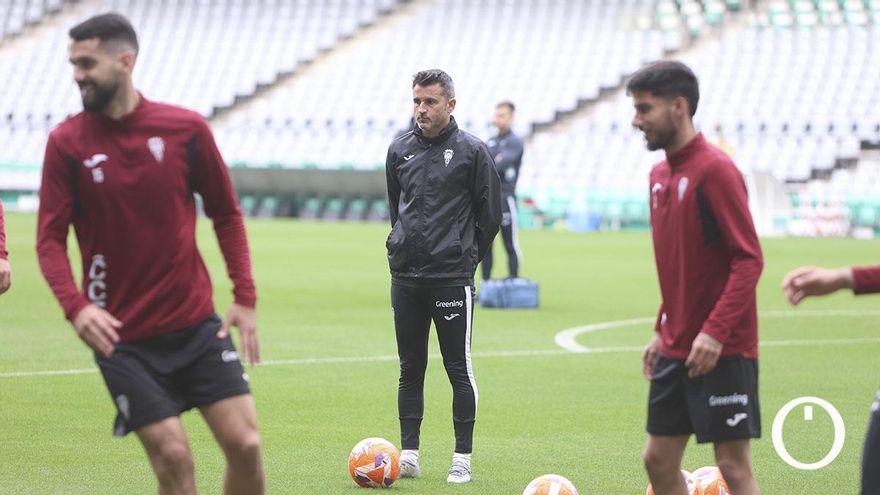 Iván Ania: "Queremos ser nosotros mismos y buscar los tres puntos"