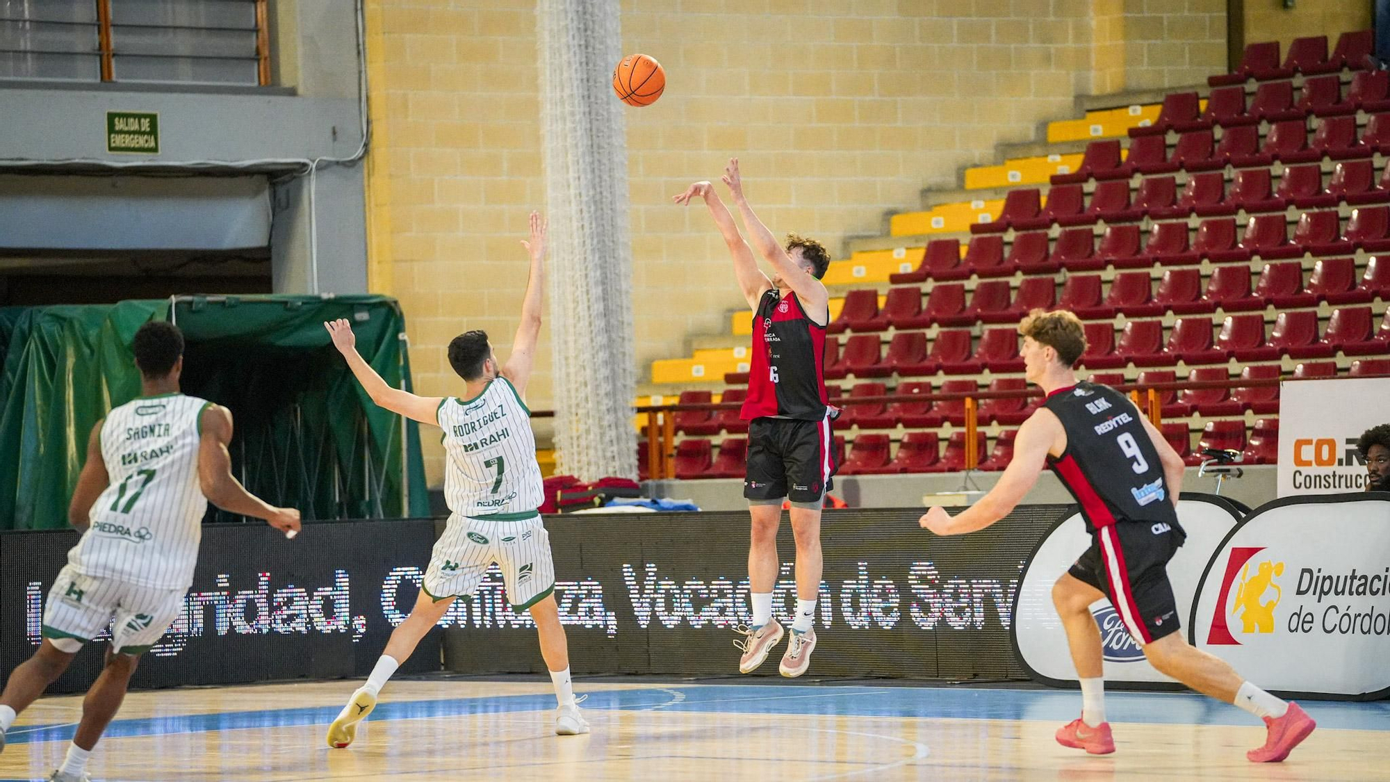 Las imágenes del Coto Córdoba CB - Clínica Ponferrada SDP