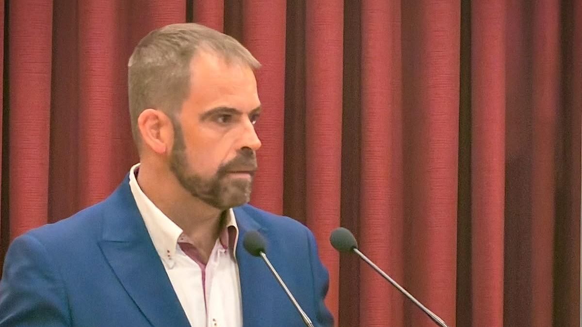El PSOE acusa a Escobar de centrar su política en "logroñear" para el turista y le reprocha su "crueldad administrativa"